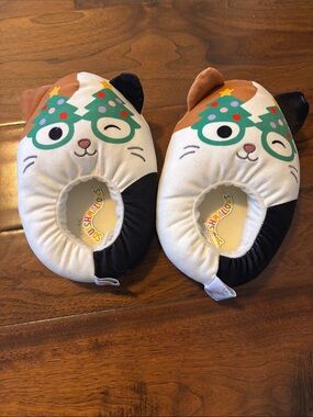 Squishmallows Kids Cat Holiday Slippers